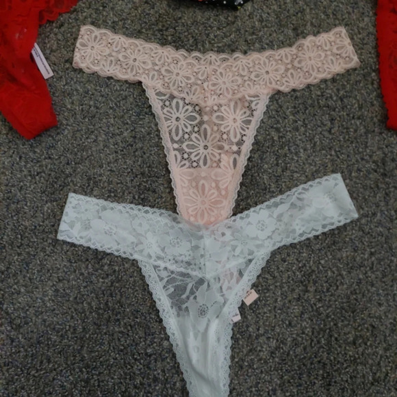 5 Victoria's Secret pantie bundle Large - Picture 5 of 8